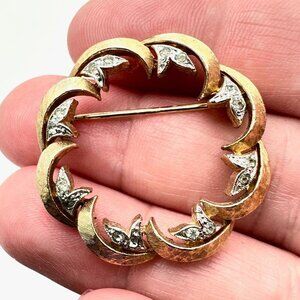 Vintage Panetta Womens Brooch Gold Tone Rhinestone Circle Brooch